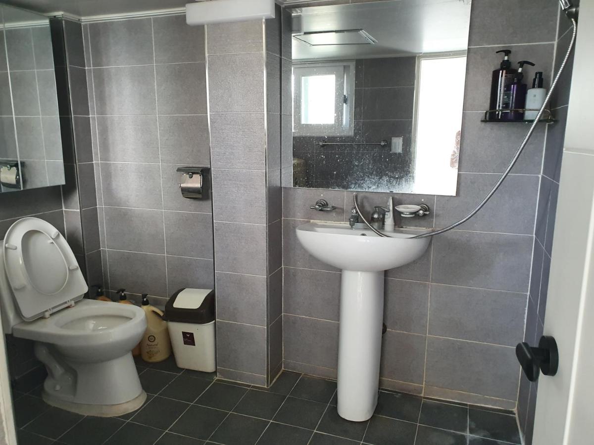 Jinho'S Guest House Сеул Экстерьер фото