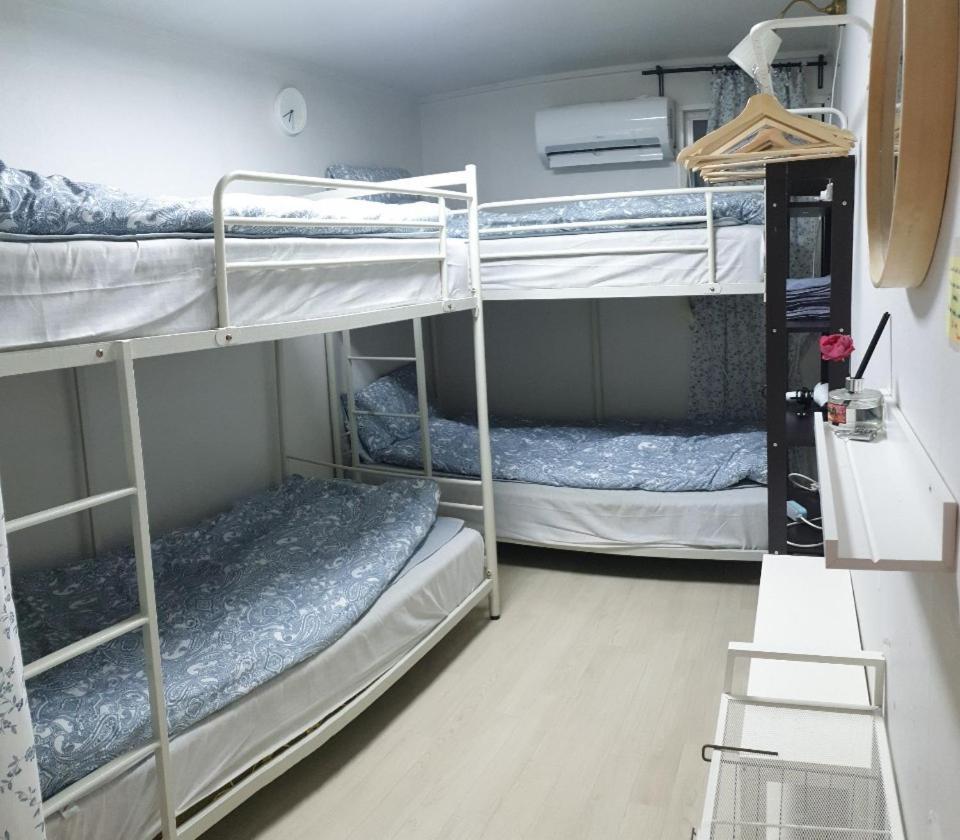 Jinho'S Guest House Сеул Экстерьер фото